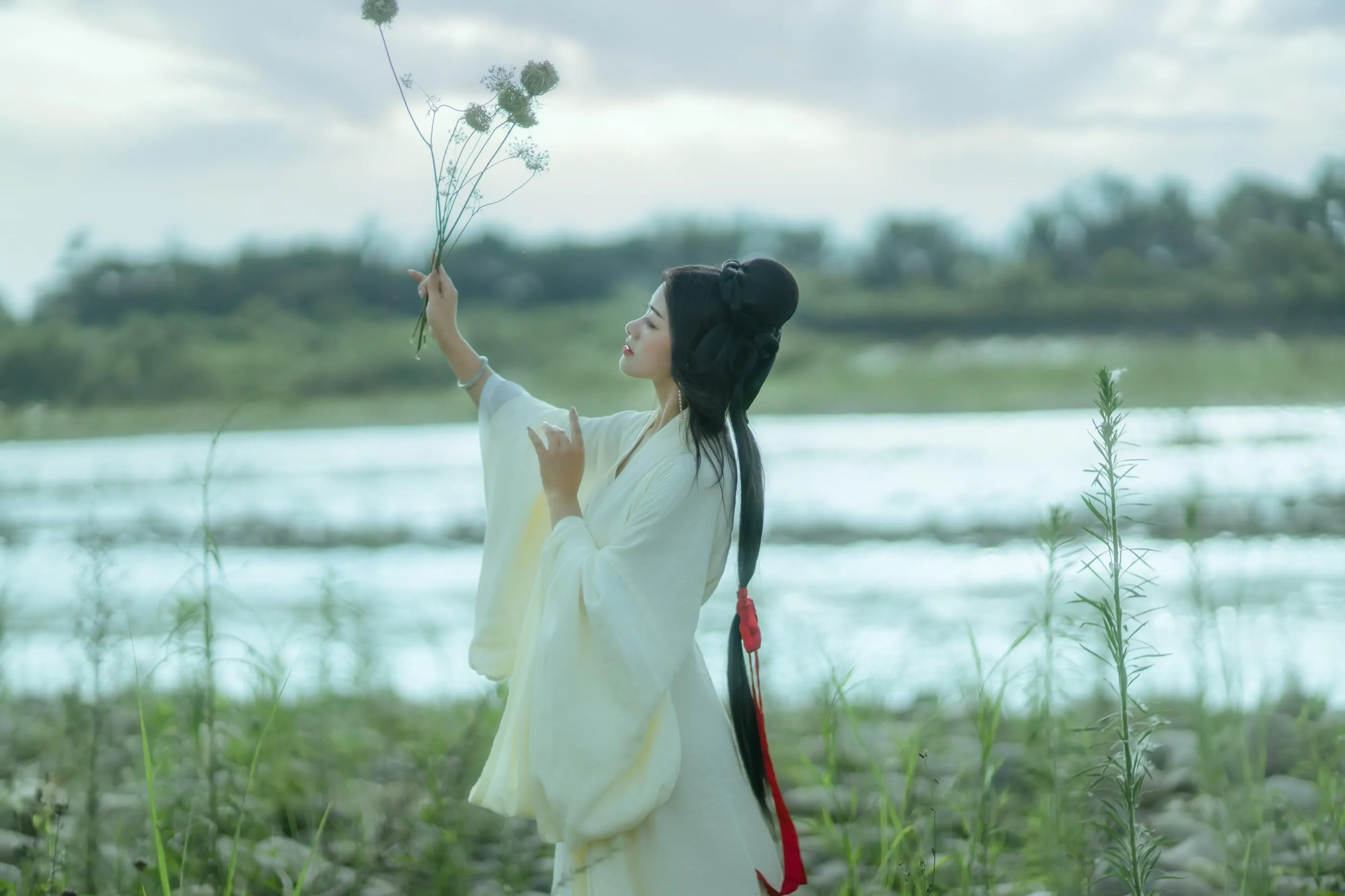 [YITUYU艺图语]2022.01.05 芦花漫 陌颜 [30P]插图5